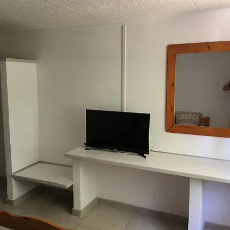 De L'univers Bed and Breakfast Arpaillargues-et-Aureillac