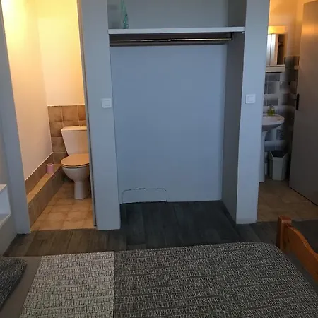 De L'univers Bed and Breakfast